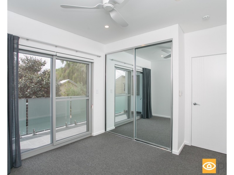 10/137 Whatley Crescent, Bayswater WA 6053