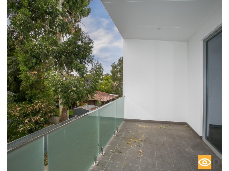 10/137 Whatley Crescent, Bayswater WA 6053