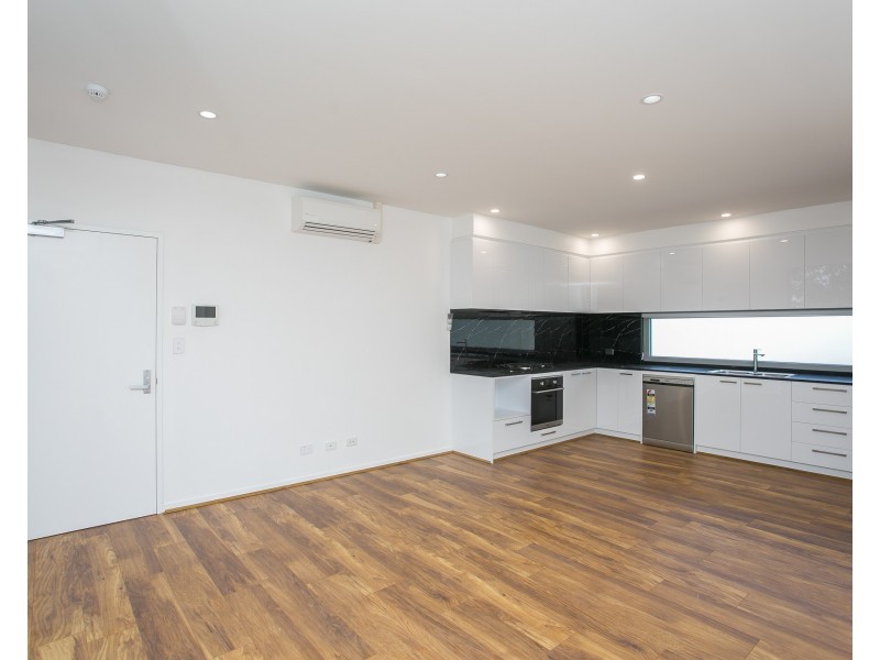 6/137 Whatley Crescent, Bayswater WA 6053