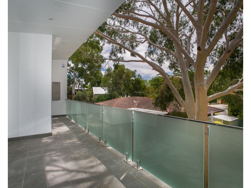 6/137 Whatley Crescent, Bayswater WA 6053