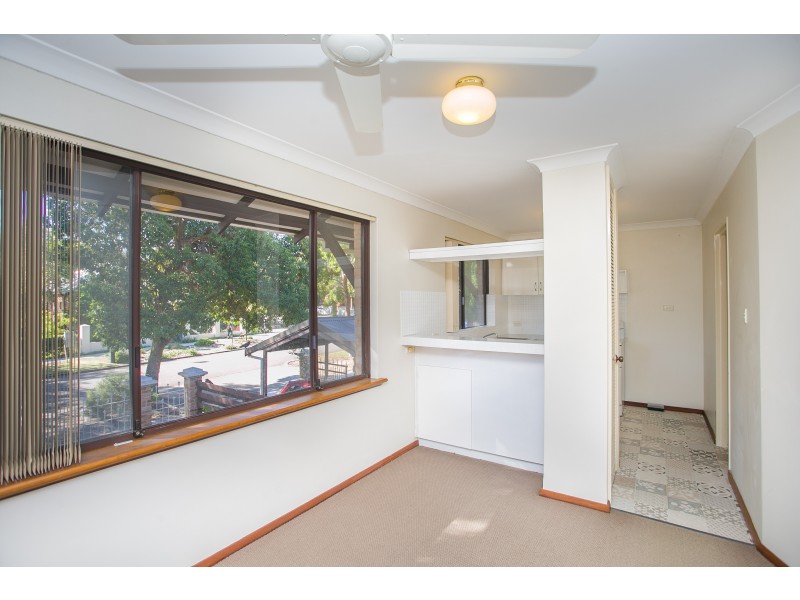 8/19 Keightley Road East, Shenton Park WA 6008