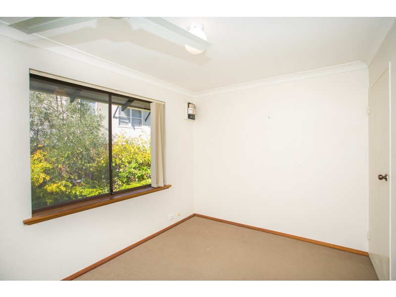 8/19 Keightley Road East, Shenton Park WA 6008