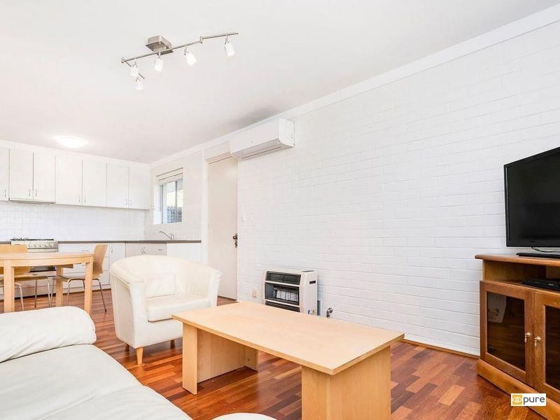 11/9 Freshwater Parade, Claremont WA 6010