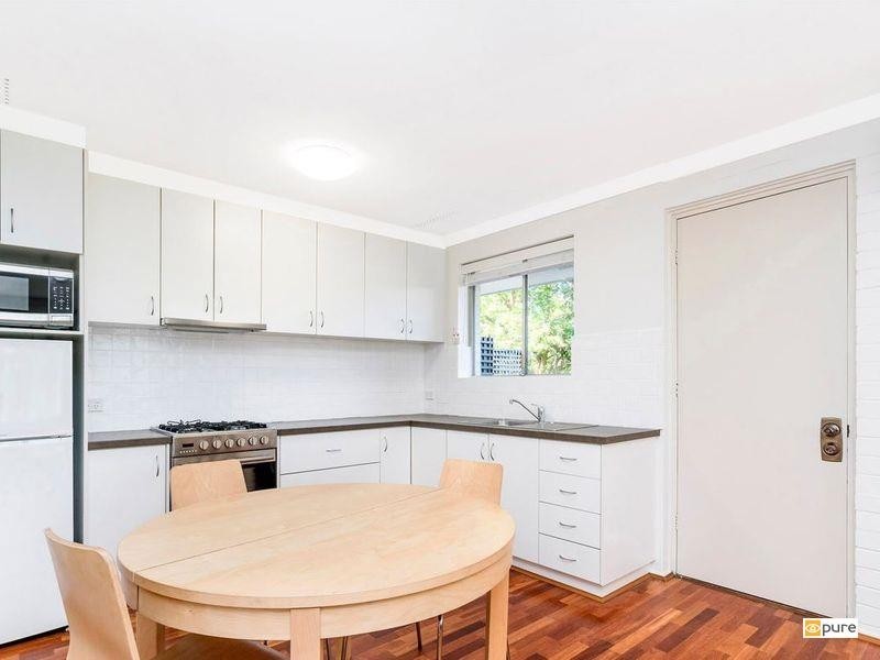 11/9 Freshwater Parade, Claremont WA 6010