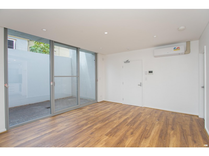 4/137 Whatley Crescent, Bayswater WA 6053