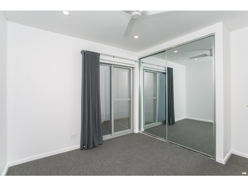 4/137 Whatley Crescent, Bayswater WA 6053