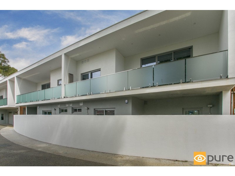 4/137 Whatley Crescent, Bayswater WA 6053