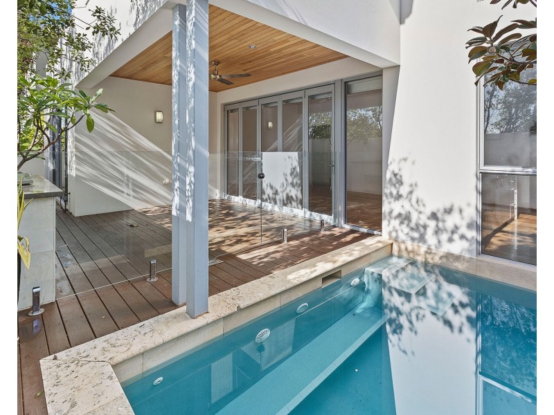 2A Warwick Street, West Leederville WA 6007