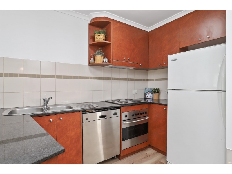 18/2 Outram Street, West Perth WA 6005