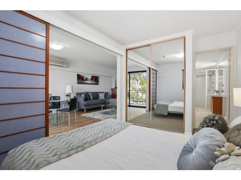 18/2 Outram Street, West Perth WA 6005