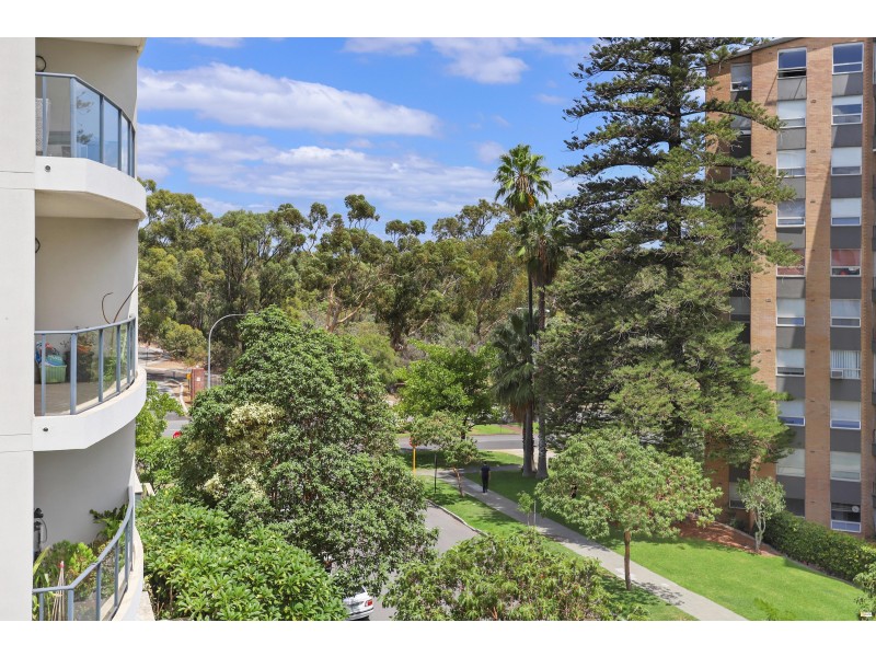 18/2 Outram Street, West Perth WA 6005