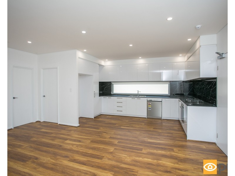 11/137 Whatley Crescent, Bayswater WA 6053