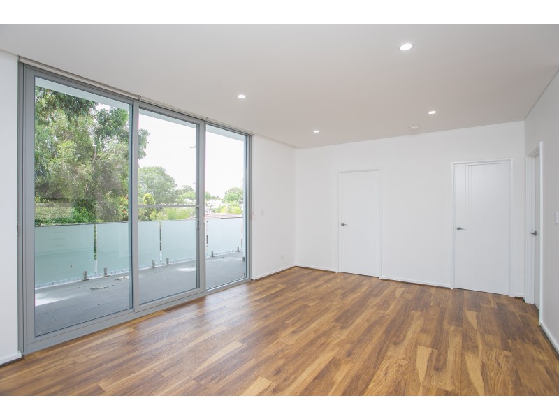 7/137 Whatley Crescent, Bayswater WA 6053