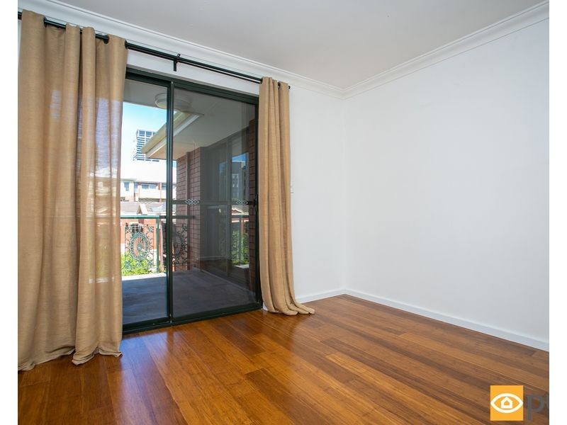 21/103 Wellington Street, East Perth WA 6004