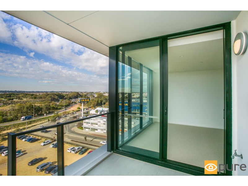 706/6 Baumea Way, Innaloo WA 6018