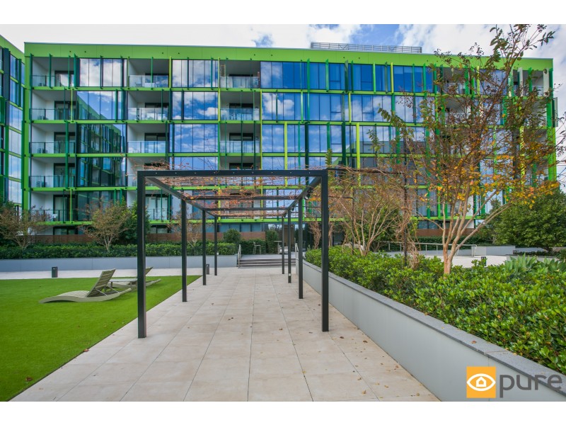 706/6 Baumea Way, Innaloo WA 6018