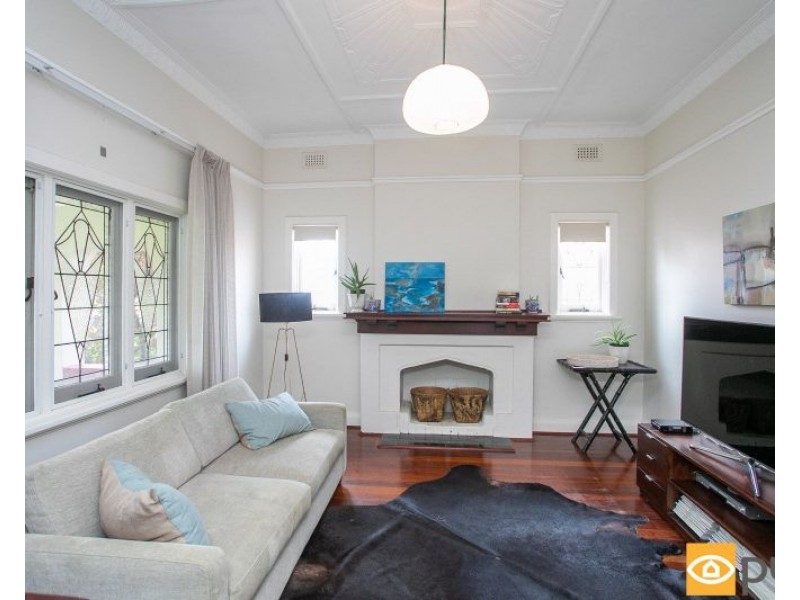 2 Harvey Road, Shenton Park WA 6008