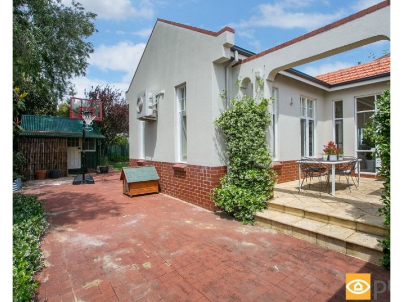 2 Harvey Road, Shenton Park WA 6008