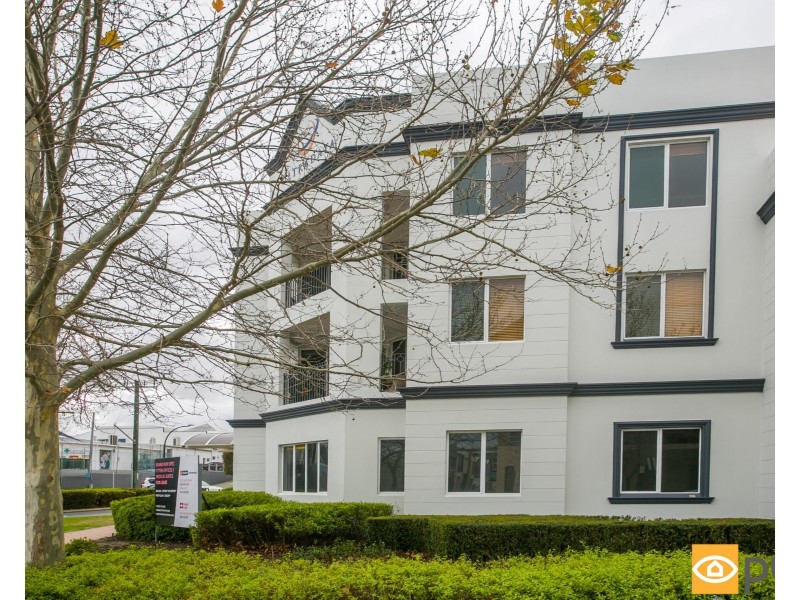 8B Centro Avenue, Subiaco WA 6008