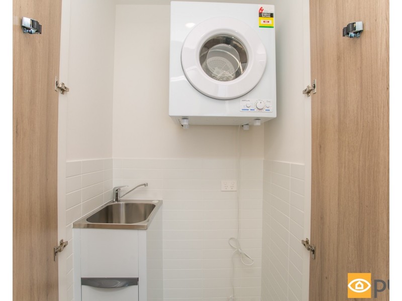 902/8 Tassels Place, Innaloo WA 6018