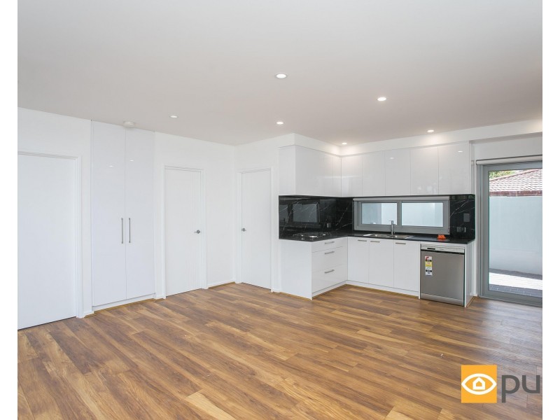 2/137 Whatley Crescent, Bayswater WA 6053