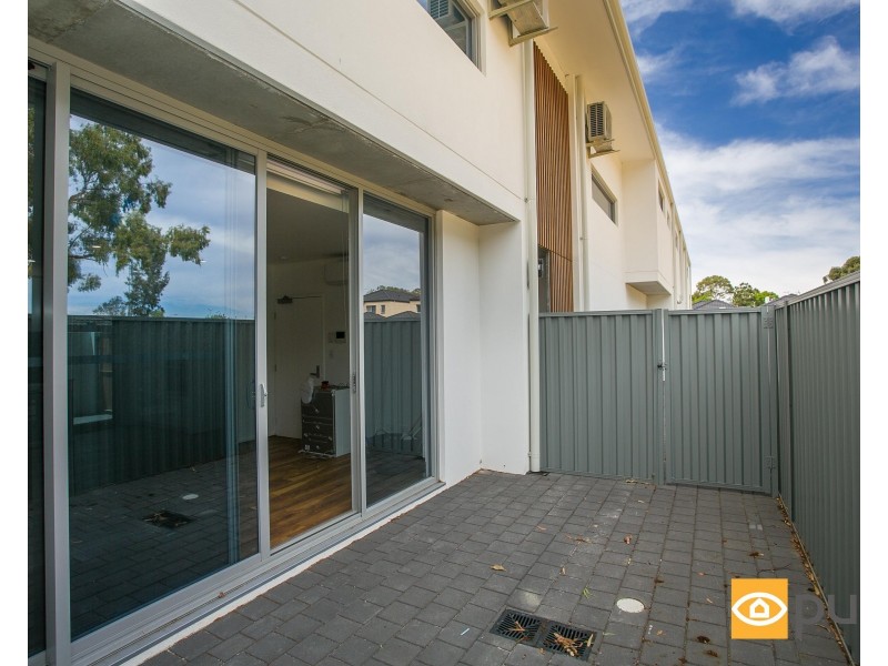 2/137 Whatley Crescent, Bayswater WA 6053