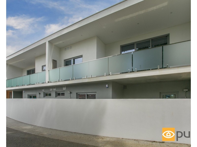 2/137 Whatley Crescent, Bayswater WA 6053