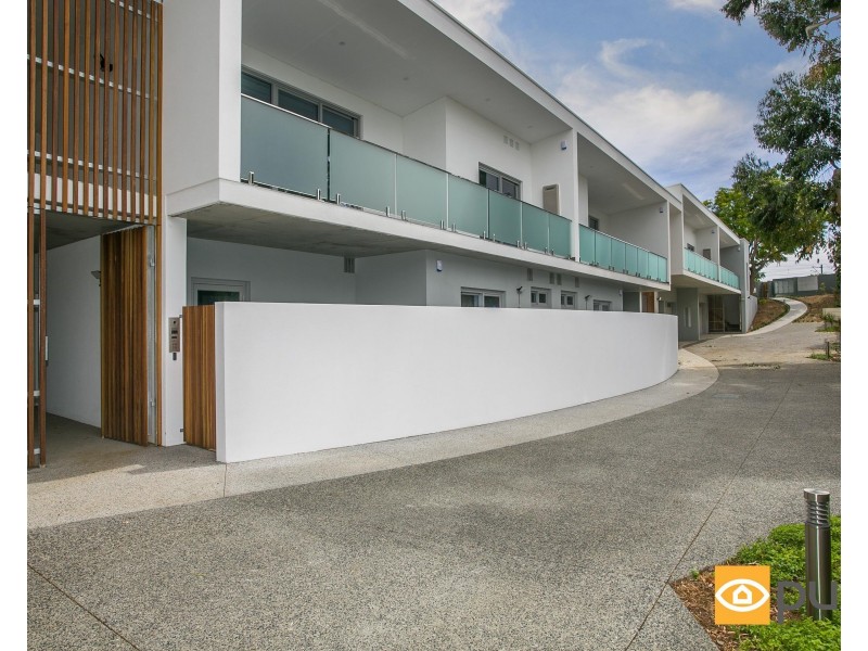 2/137 Whatley Crescent, Bayswater WA 6053