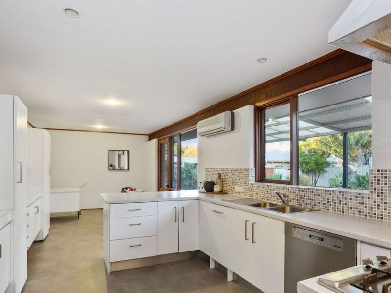 62 Viewway, Nedlands WA 6009