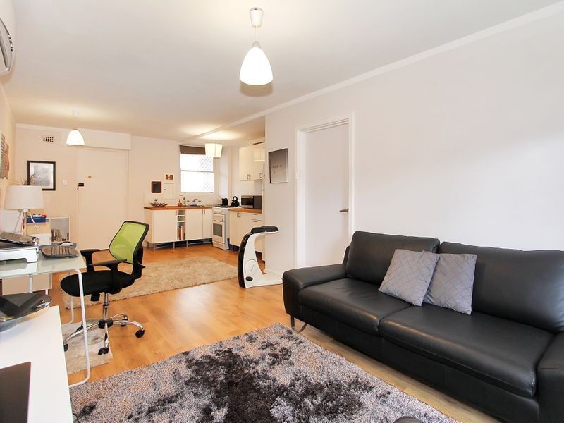 12/168 Broadway, Crawley WA 6009