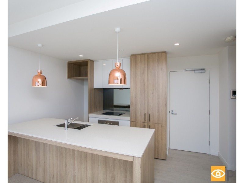 707/6 Baumea Way, Innaloo WA 6018