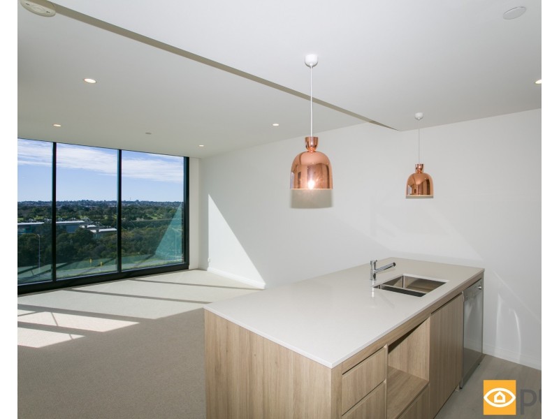 707/6 Baumea Way, Innaloo WA 6018