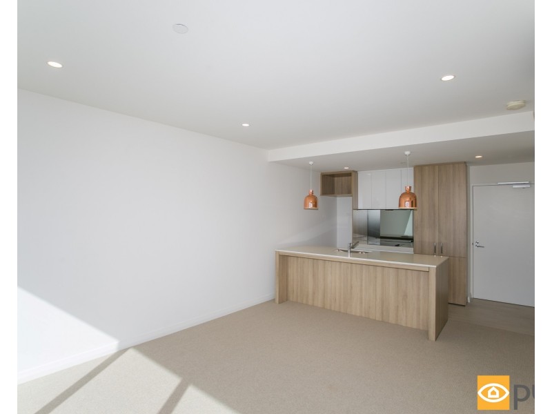 707/6 Baumea Way, Innaloo WA 6018