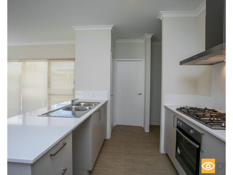 1/45 Colne Way, Girrawheen WA 6064