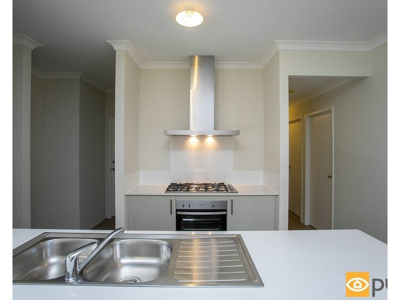 1/45 Colne Way, Girrawheen WA 6064