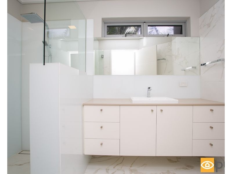 14B The Avenue, Crawley WA 6009