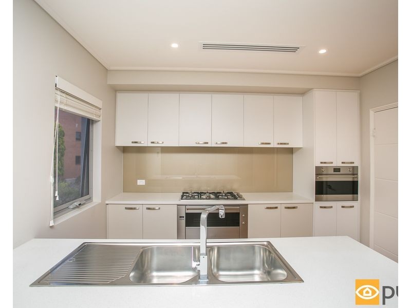 14B The Avenue, Crawley WA 6009