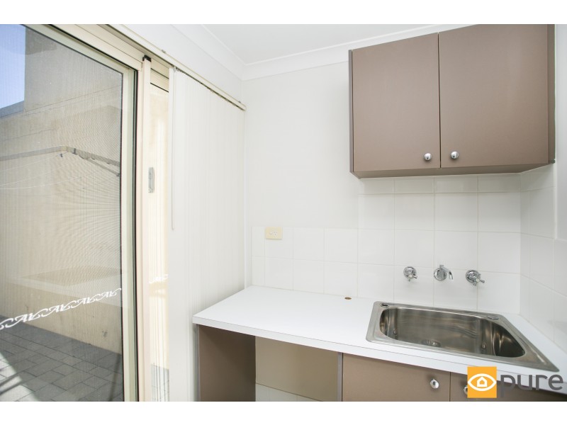 129C Odin Road, Innaloo WA 6018