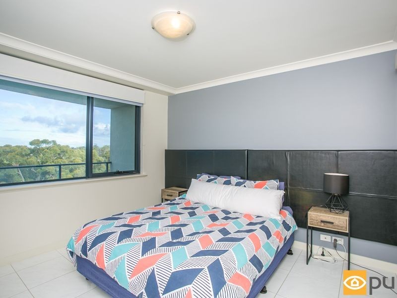64/36 Kings Park Road, West Perth WA 6005