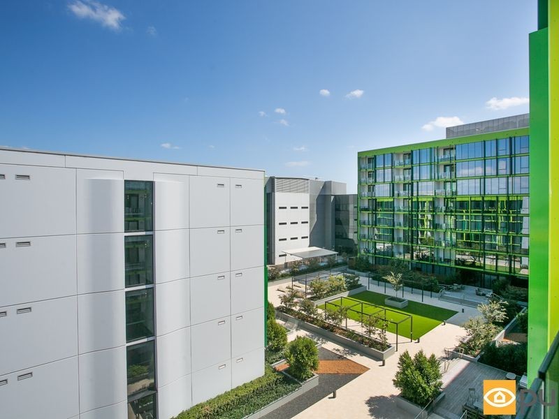 602/6 Baumea Way, Innaloo WA 6018