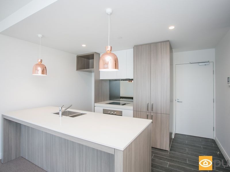 602/6 Baumea Way, Innaloo WA 6018