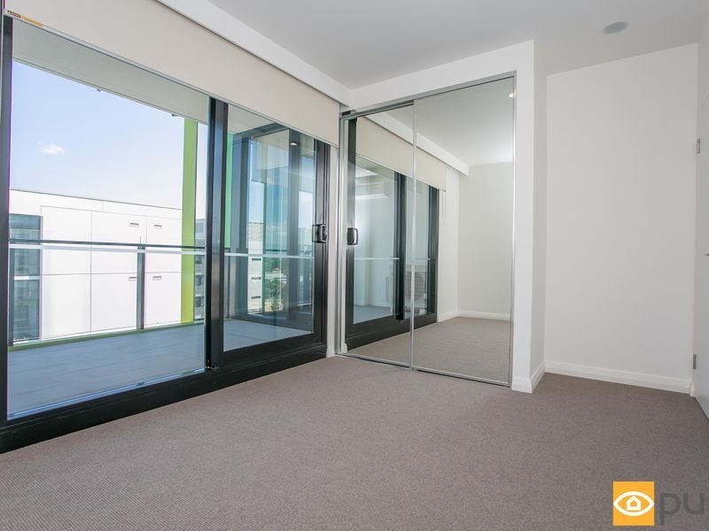602/6 Baumea Way, Innaloo WA 6018