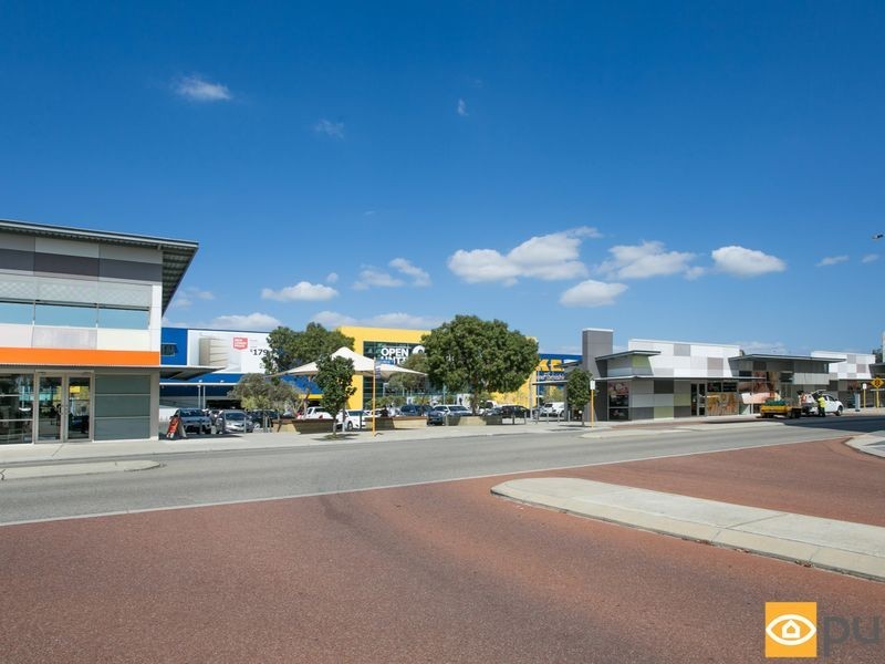 602/6 Baumea Way, Innaloo WA 6018