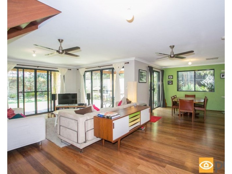 143A Stevens Street, White Gum Valley WA 6162