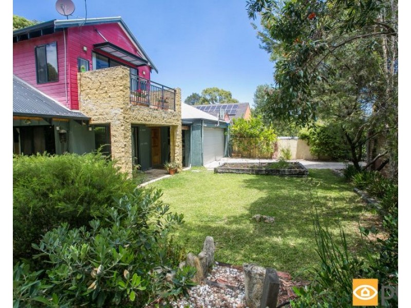 143A Stevens Street, White Gum Valley WA 6162