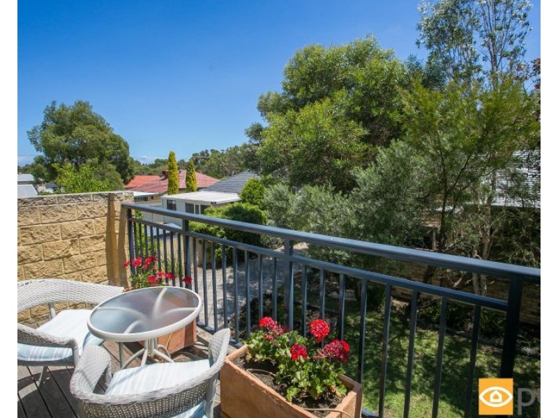 143A Stevens Street, White Gum Valley WA 6162