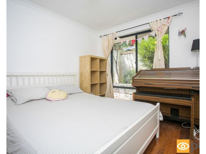 143A Stevens Street, White Gum Valley WA 6162