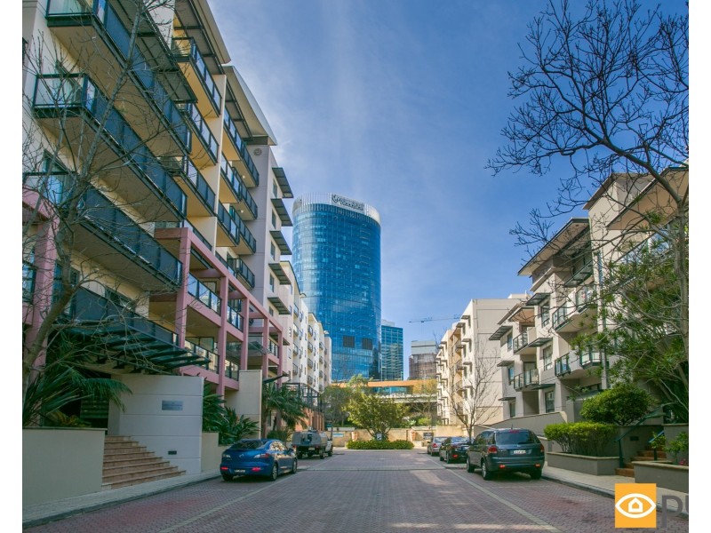 32/118 Mounts Bay Road, Perth WA 6000