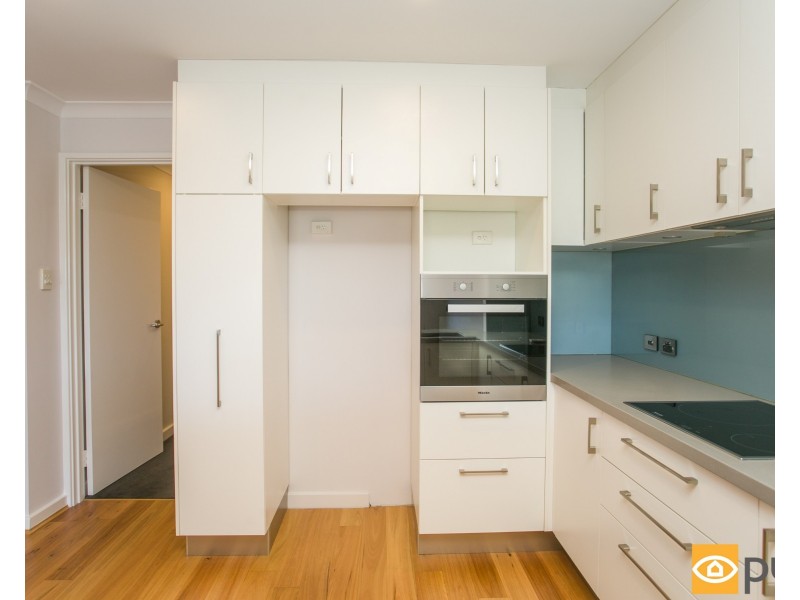 32/118 Mounts Bay Road, Perth WA 6000