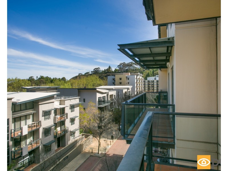 32/118 Mounts Bay Road, Perth WA 6000